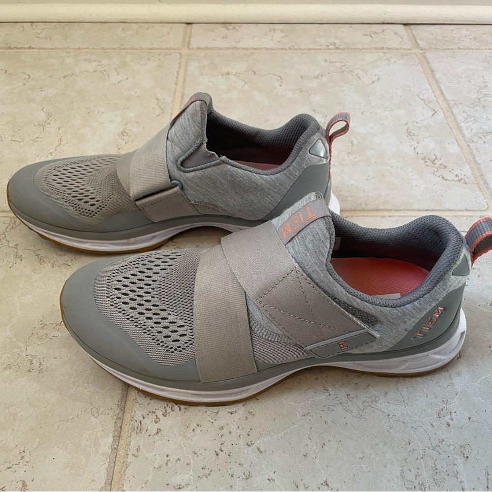 Tiem Slipstream Women’s Cycling Shoe in Lunar Gray, size 8
